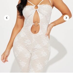 Fashion Nova Lace Jumpsuit Size XL